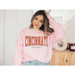 cincinnati bengals sweatshirt, trendy grunge college sweatshirts, ohio oversized crew neck, cute vintage football shirts
