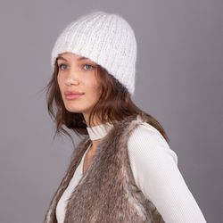 Bucket hat made of mohair. White color