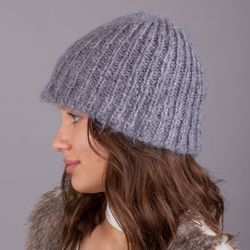Bucket hat made of mohair. Gray color