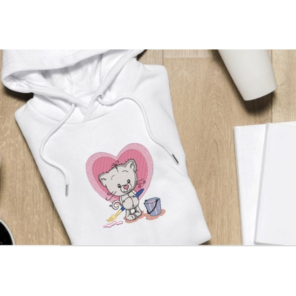 Kitten-Draws-a-Heart-Embroidery-12584430-2-580x386.jpg