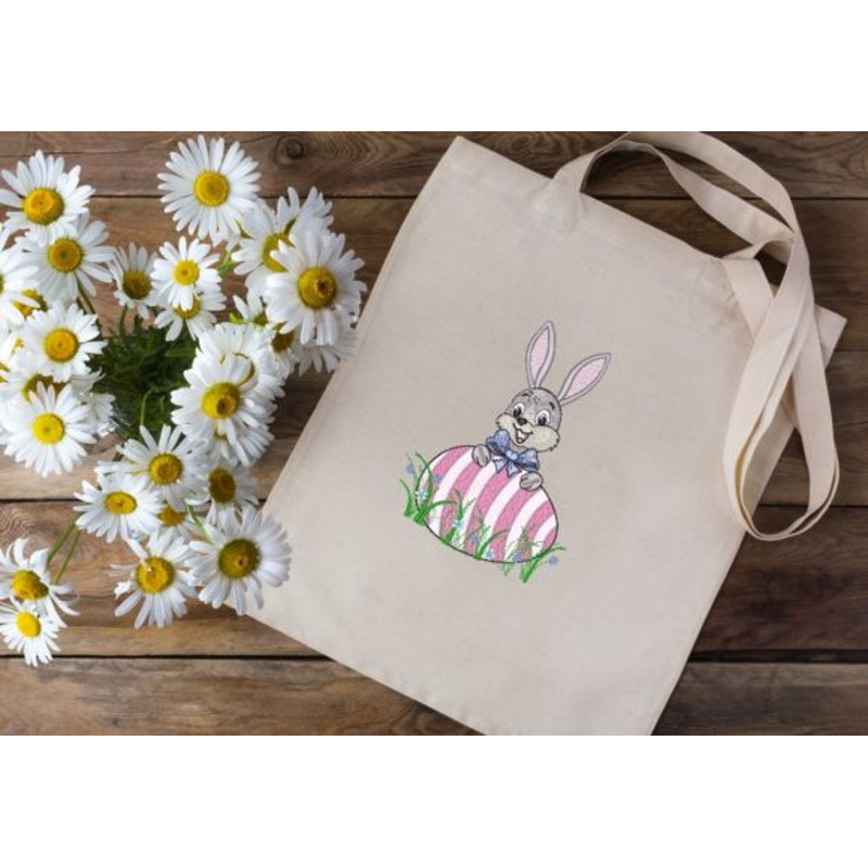 Easter-Bunny-Embroidery-12407303-2-580x404.jpg