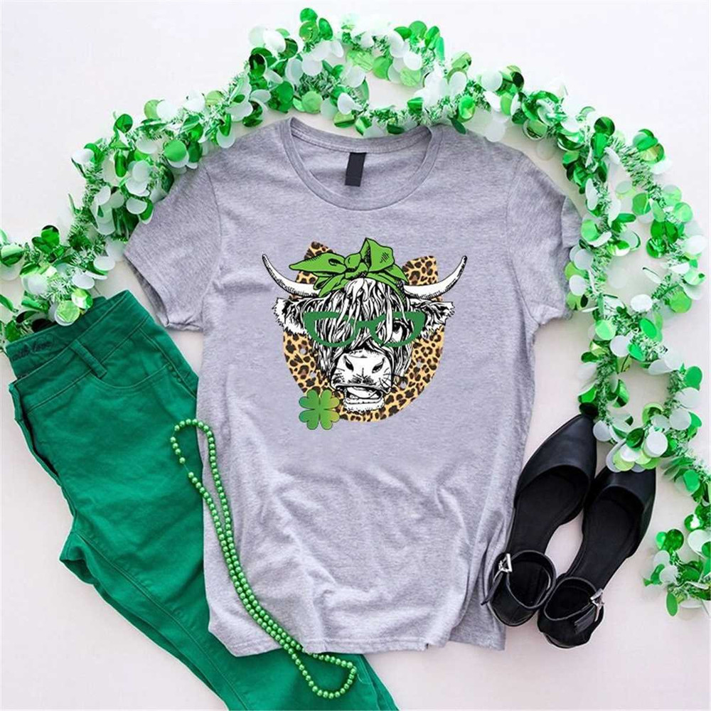 MR-75202319648-shaggy-cow-st-patricks-day-lucky-clover-green-st-patricks-image-1.jpg
