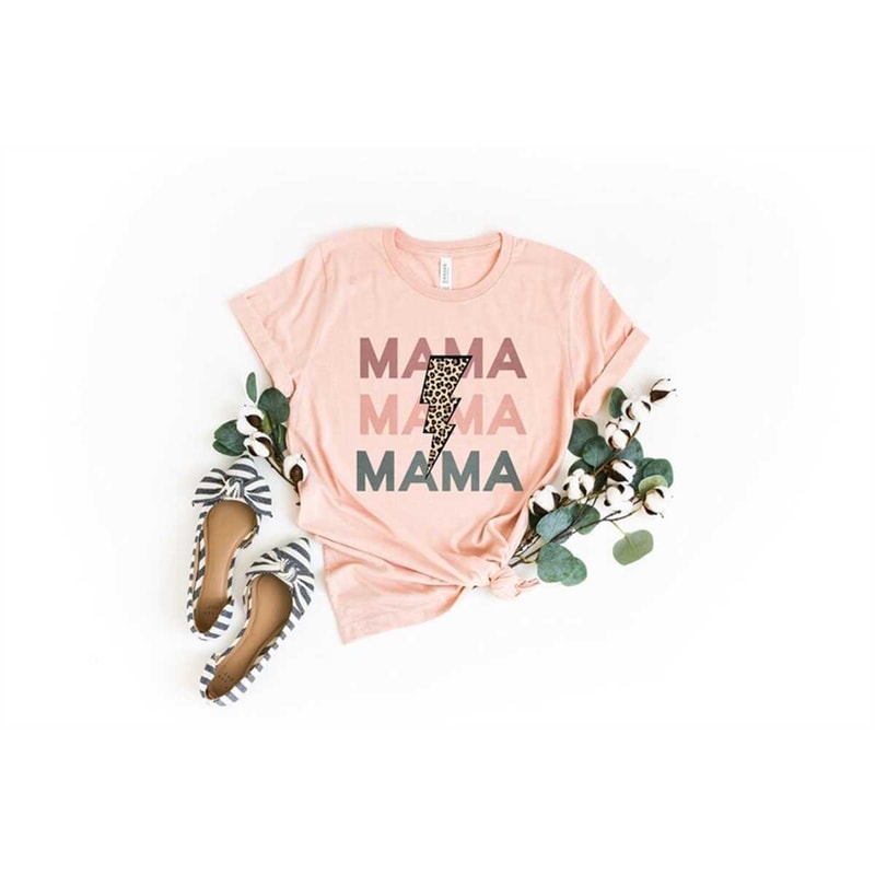 MR-752023201719-mama-rock-nroll-lightning-bolt-shirt-mama-leopard-print-image-1.jpg