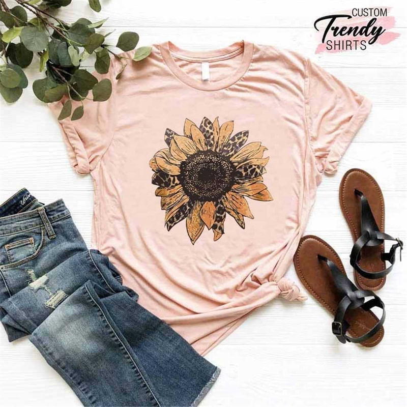 MR-75202320208-sunflower-leopard-t-shirt-sunflower-lover-shirt-womens-image-1.jpg