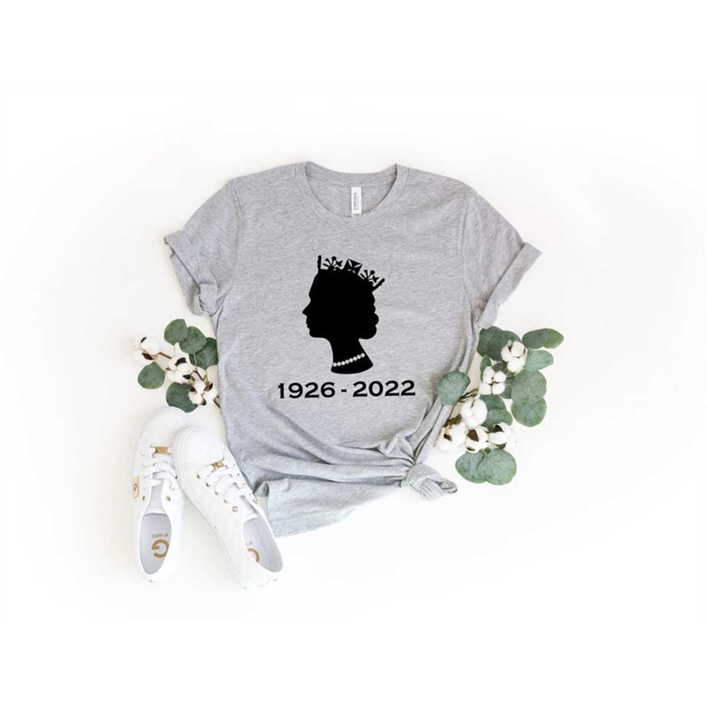MR-75202322190-queen-elizabeth-shirt-queen-elizabeth-death-t-shirt-rip-image-1.jpg