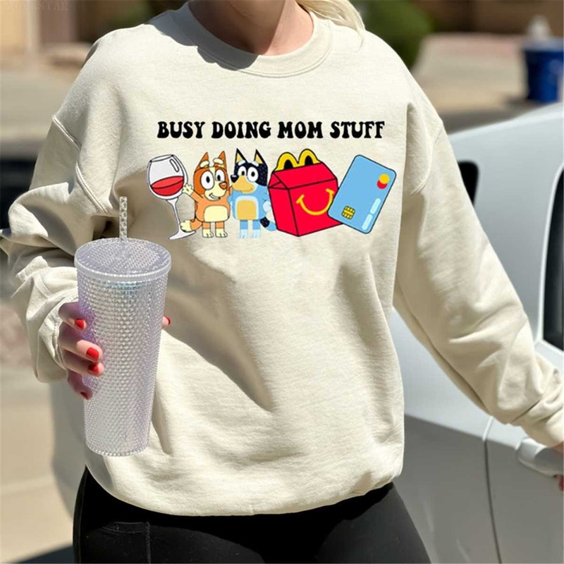 MR-85202394540-busy-doing-mom-stuff-t-shirt-bluey-mothers-day-shirt-image-1.jpg