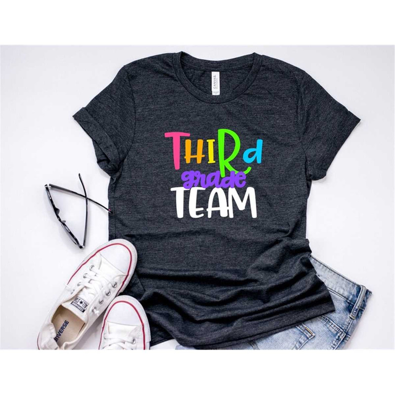 MR-85202310224-teacher-shirt-third-grade-team-tee-t-shirt-t-shirt-minimalist-image-1.jpg