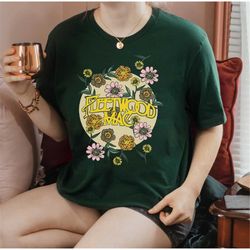 vintage fleetwood mac rumours t shirt, fleetwood mac flower shirt, vintage floral retro band graphic t shirt, fleetwood
