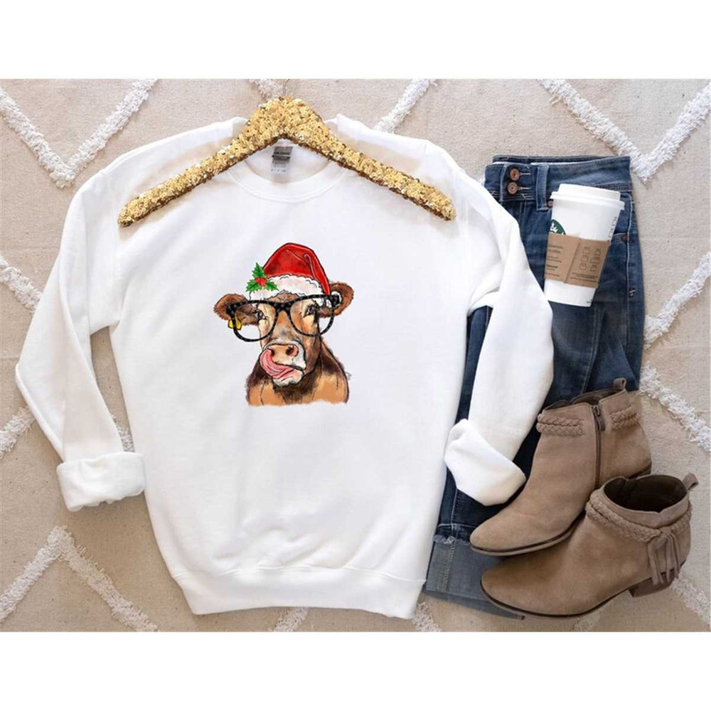 MR-85202318306-christmas-sweatshirtcute-cow-christmas-sweatshirt2022-merry-image-1.jpg