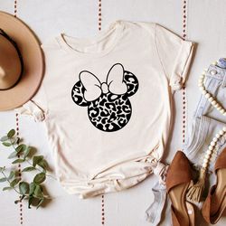 minnie leopard shirt, minnie safari leopard shirt, cheetah minnie shirt, animal kingdom shirt, girls trip disney shirt,