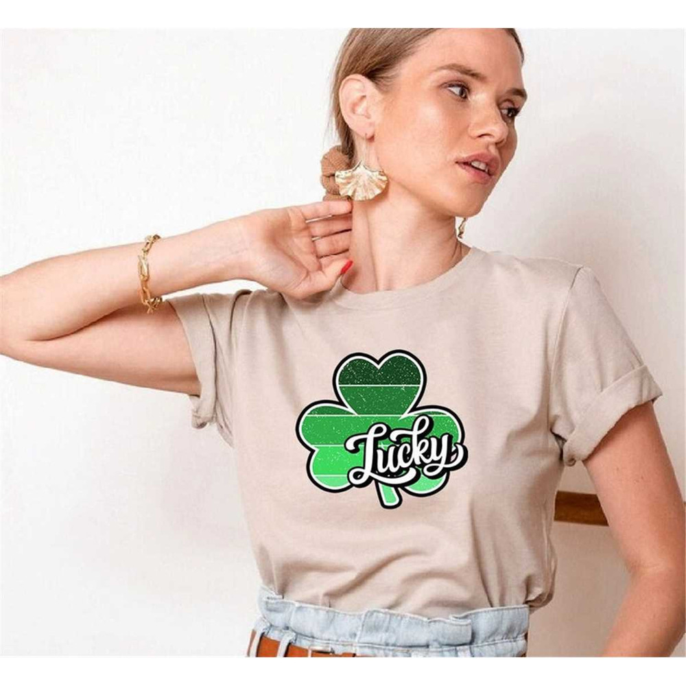 MR-9520238467-st-patricks-day-lucky-retro-shirtst-patricks-day-image-1.jpg
