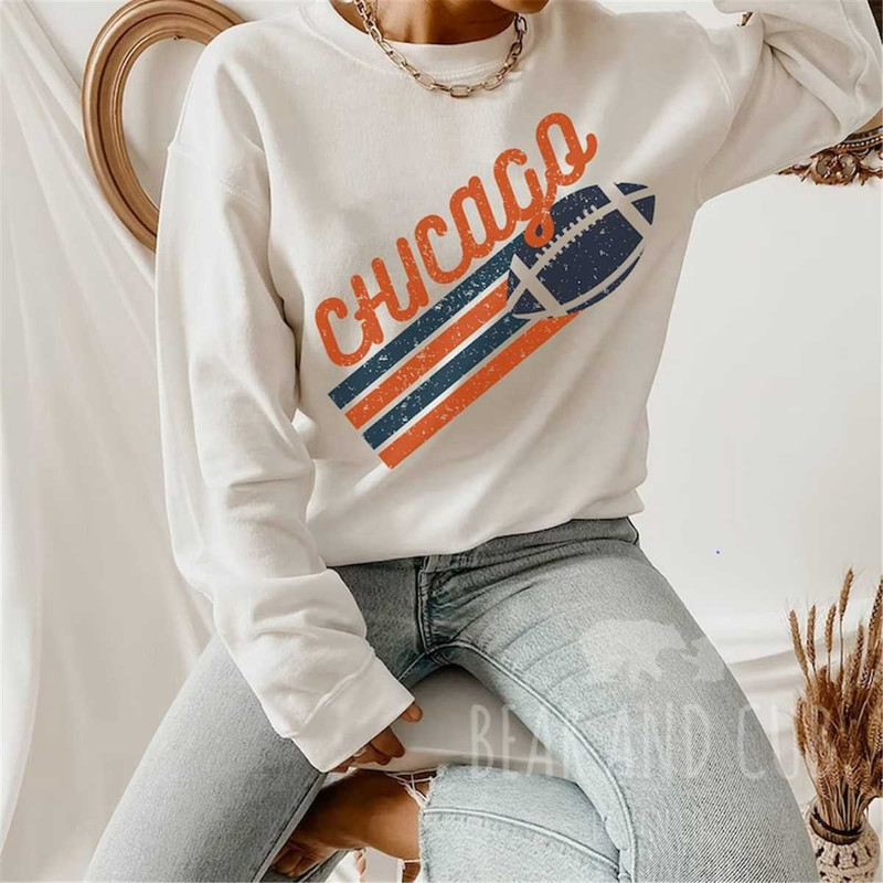 MR-952023163812-vintage-chicago-crewneck-retro-football-sweatshirt-mens-white.jpg