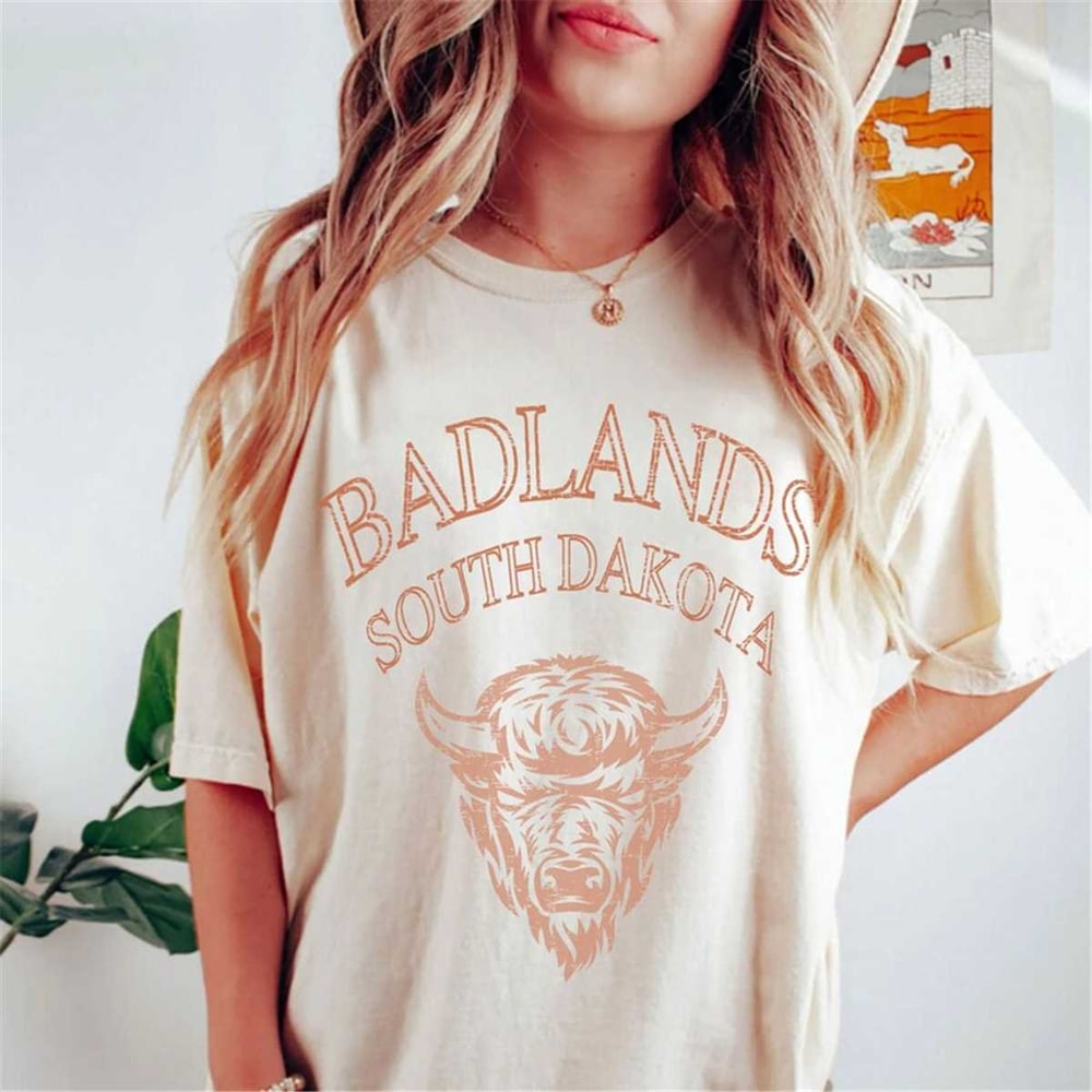 MR-952023182347-badlands-national-park-graphic-t-shirt-vintage-badlands-south-image-1.jpg