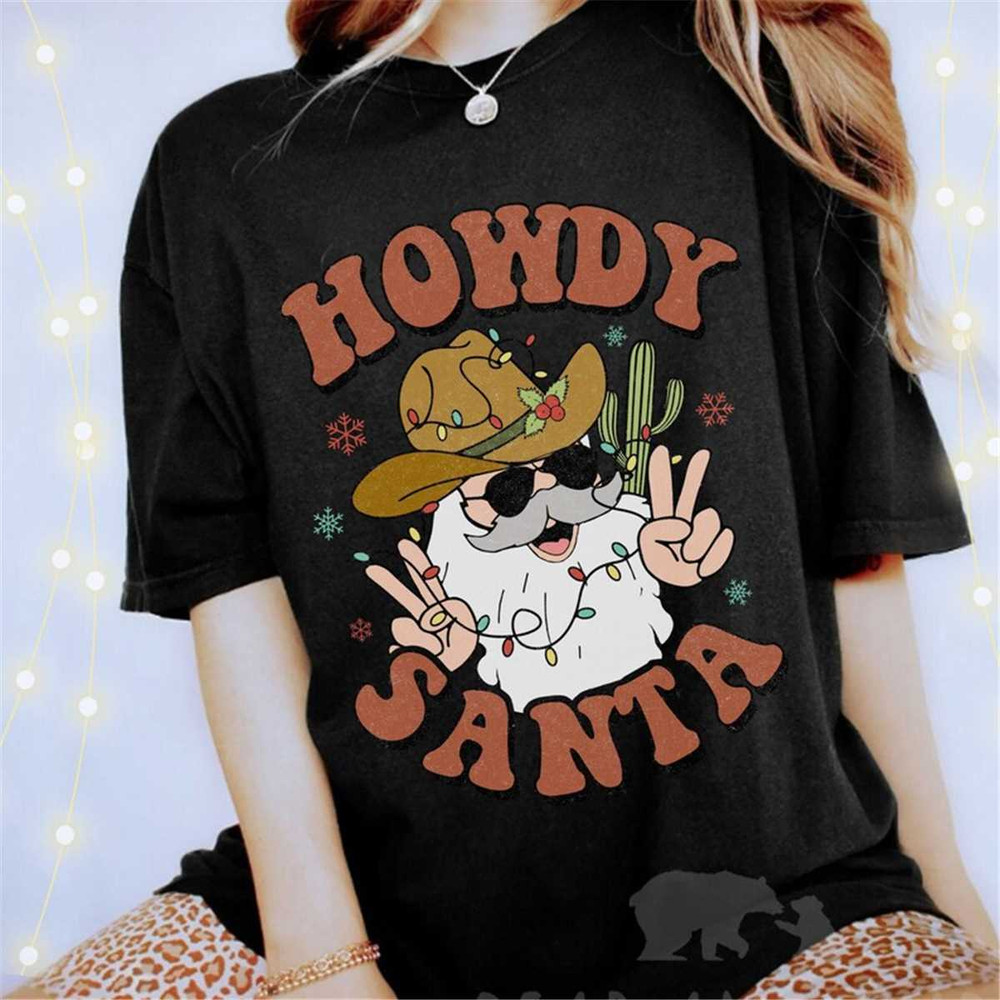 MR-952023191528-howdy-santa-t-shirt-santa-cowboy-hat-western-christmas-image-1.jpg