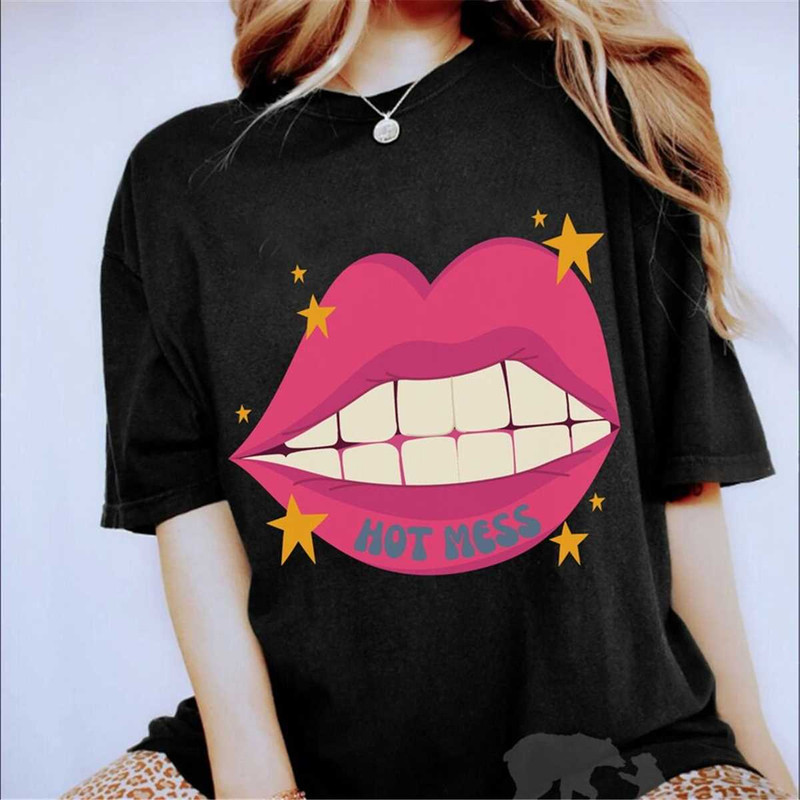 MR-952023194944-hot-mess-lips-graphic-t-shirt-hot-mess-star-aesthetic-shirt-image-1.jpg