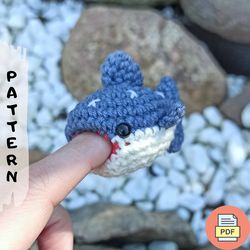 Mini Whale Shark Amigurumi Crochet Pattern PDF & Mini Video Tutorial, Crochet Keychain PDF (ENG)