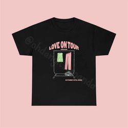 L O V E On Tour - Chicago Night 4- Unisex Cotton Tee - Harry Inspired