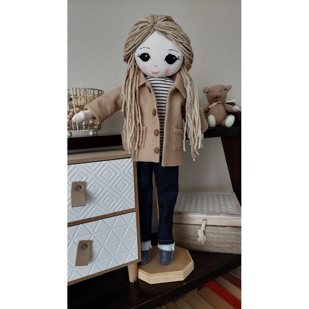 amelia camel coat 3.jpg