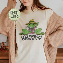 groovy frog comfort color shirt, cowboy like me shirt, frog and toad shirt, cottagecore froggy tee, retro frogs,frog lov
