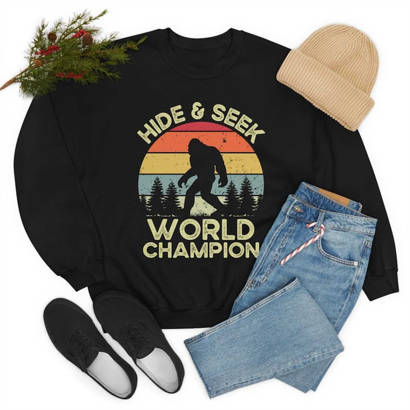 MR-1052023201526-hide-seek-world-champion-unisex-heavy-blend-crewneck-image-1.jpg