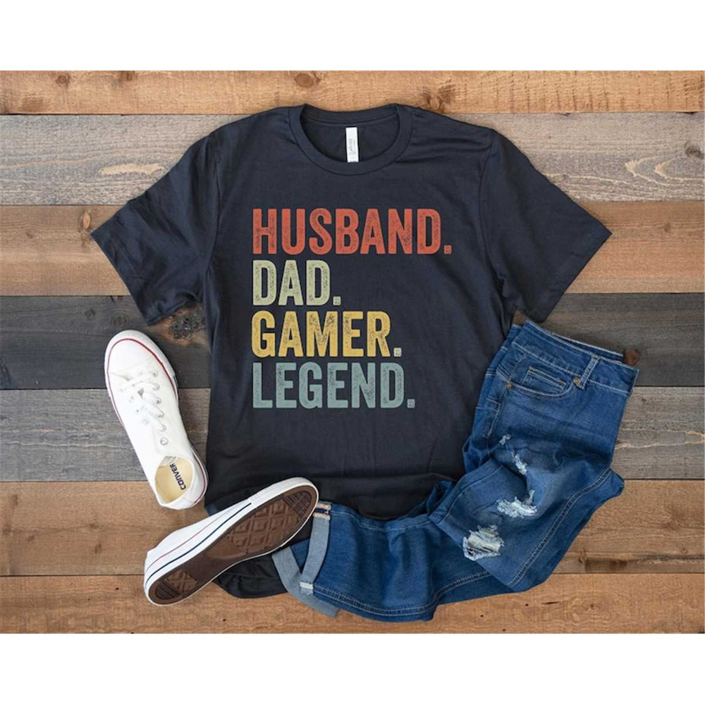 MR-1052023213127-gamer-dad-gift-husband-dad-gamer-legend-gaming-dad-shirt-image-1.jpg