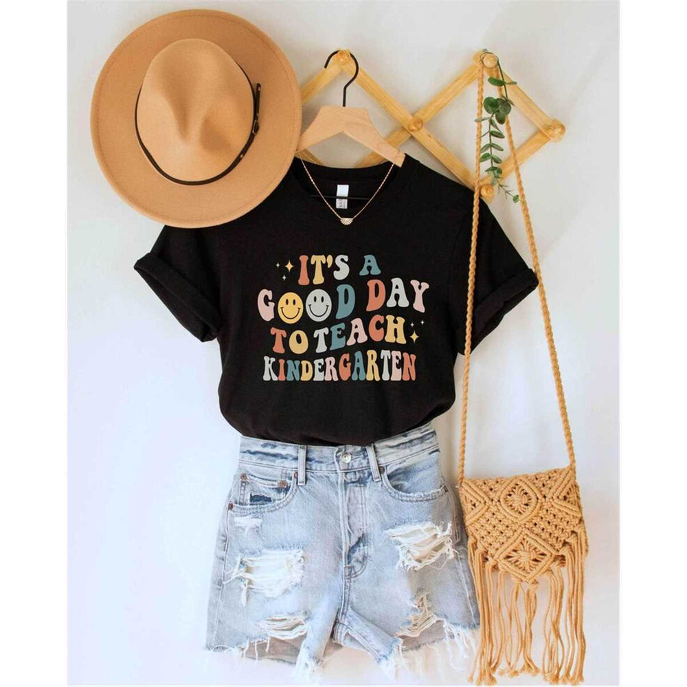 MR-115202303343-its-a-good-day-to-teach-kindergarten-shirt-kindergarten-image-1.jpg