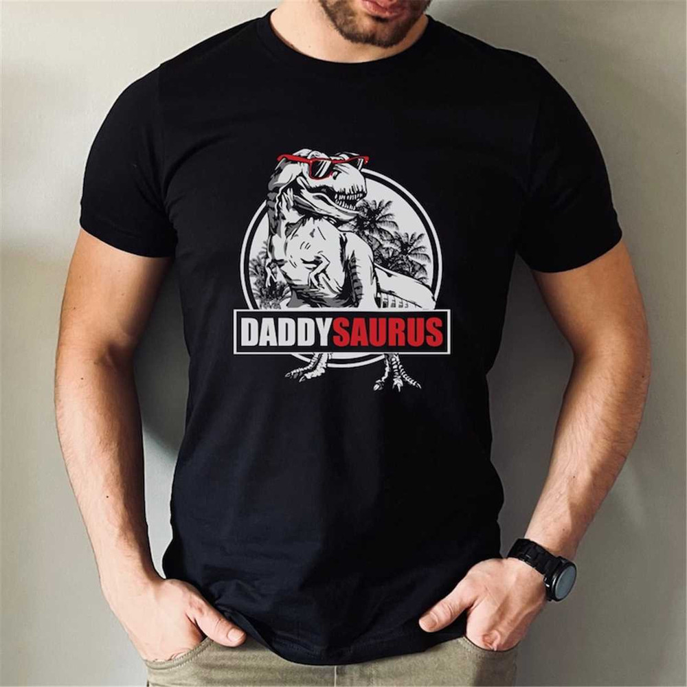 MR-11520239239-fathers-day-gifts-t-shirt-daddysaurus-funny-fathers-day-image-1.jpg