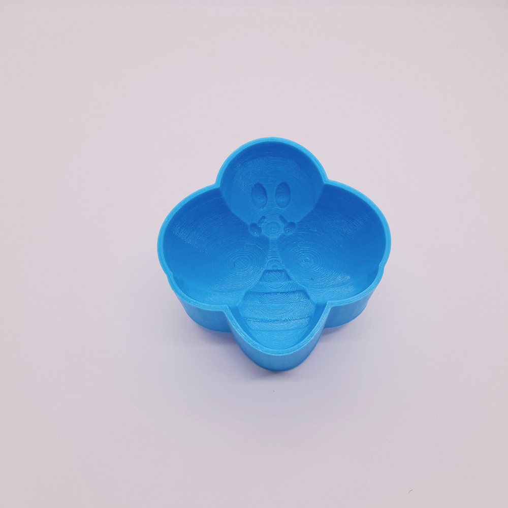 Bee STL file for vacuum forming and 3D printing_2.jpg