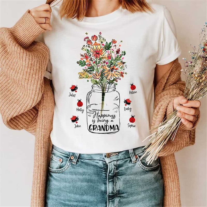 MR-1152023173155-personalized-grandma-love-bugs-flower-art-shirt-mama-shirt-image-1.jpg