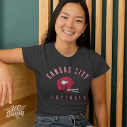 vintage kc football, unique vintage style kansas city chiefs t-shirt, chiefs football tee, kc chiefs top, football club