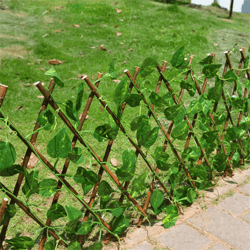 Artificial Green Leaf Retractable Expanding Trellis Fence