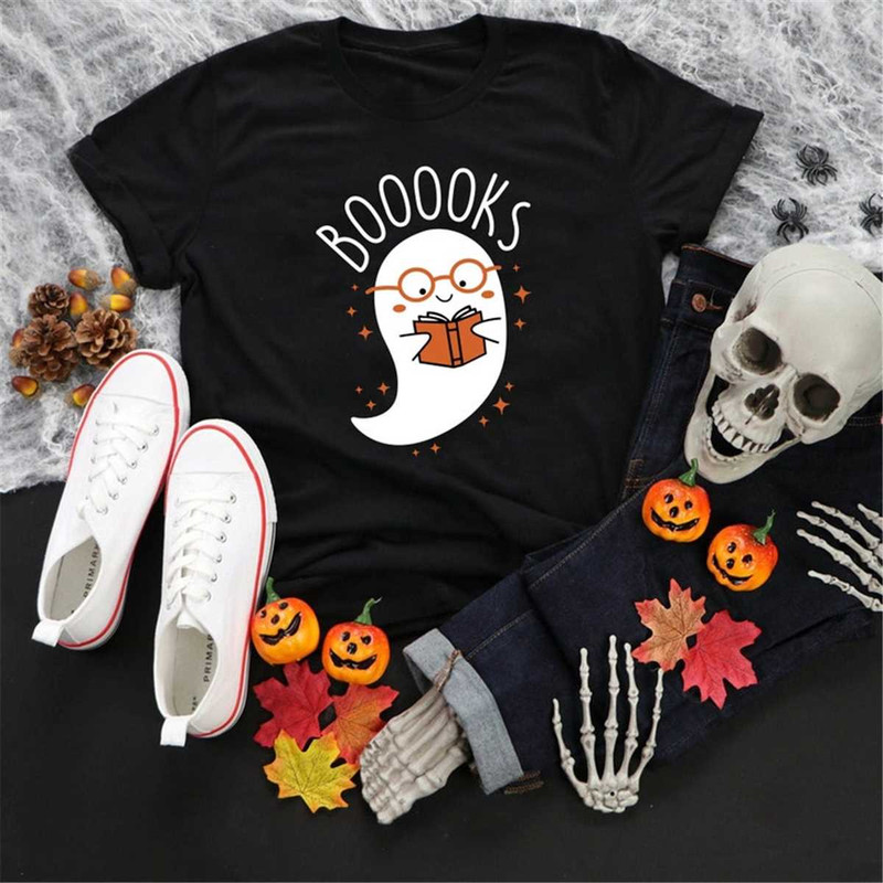 MR-1352023104247-booooks-shirt-ghost-books-halloween-teacher-t-shirt-image-1.jpg