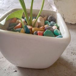 Small Ceramic Pot With Multicolored Pebbles Fillers Inside For Home &Office Decor-Pot (Size 3 Inches) Weight :-950 Grams