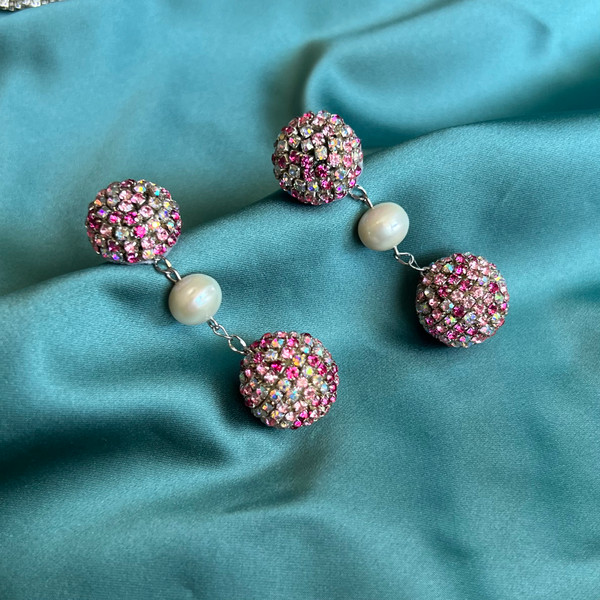 Crystal Balls on Chain Pearl Earrings