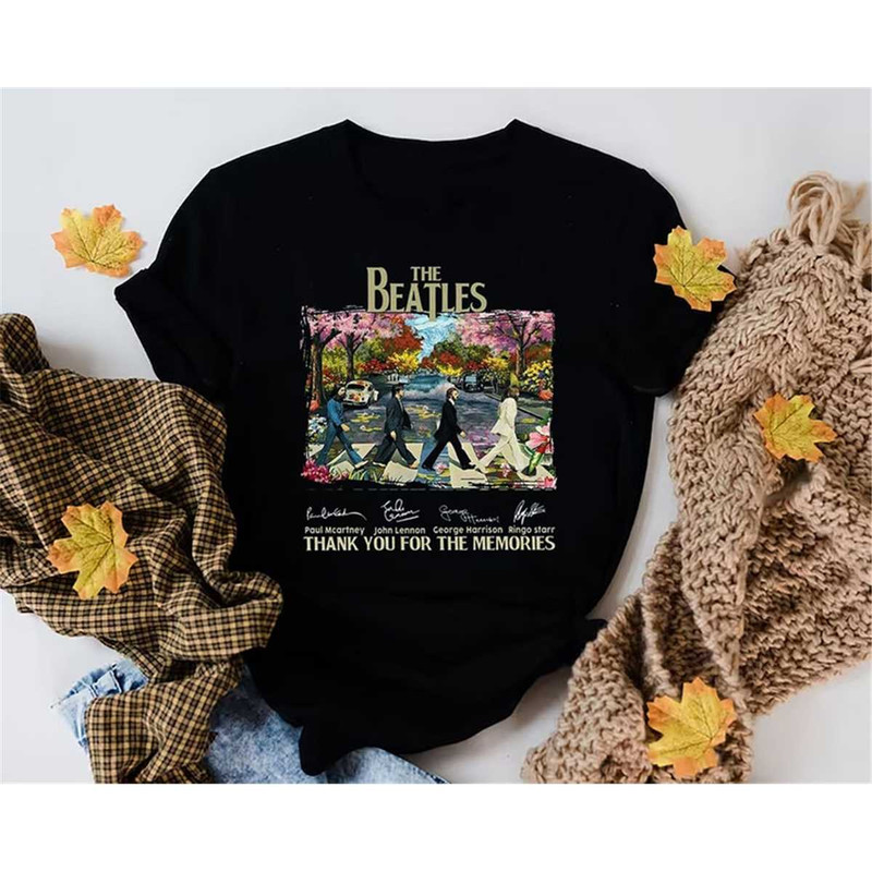 MR-1552023143350-abbey-road-the-beatles-anniversary-t-shirt-the-beatles-abbey-image-1.jpg