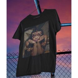 sza unisex heavy cotton tee