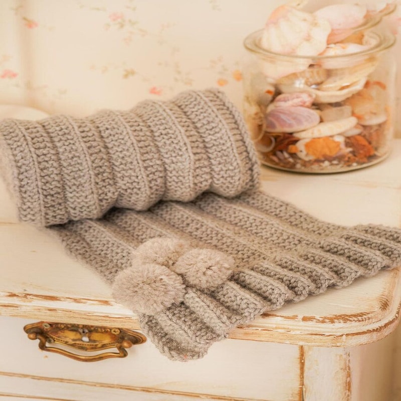 1080x1080_ il_794xN.1275715571_2c1k.jpg