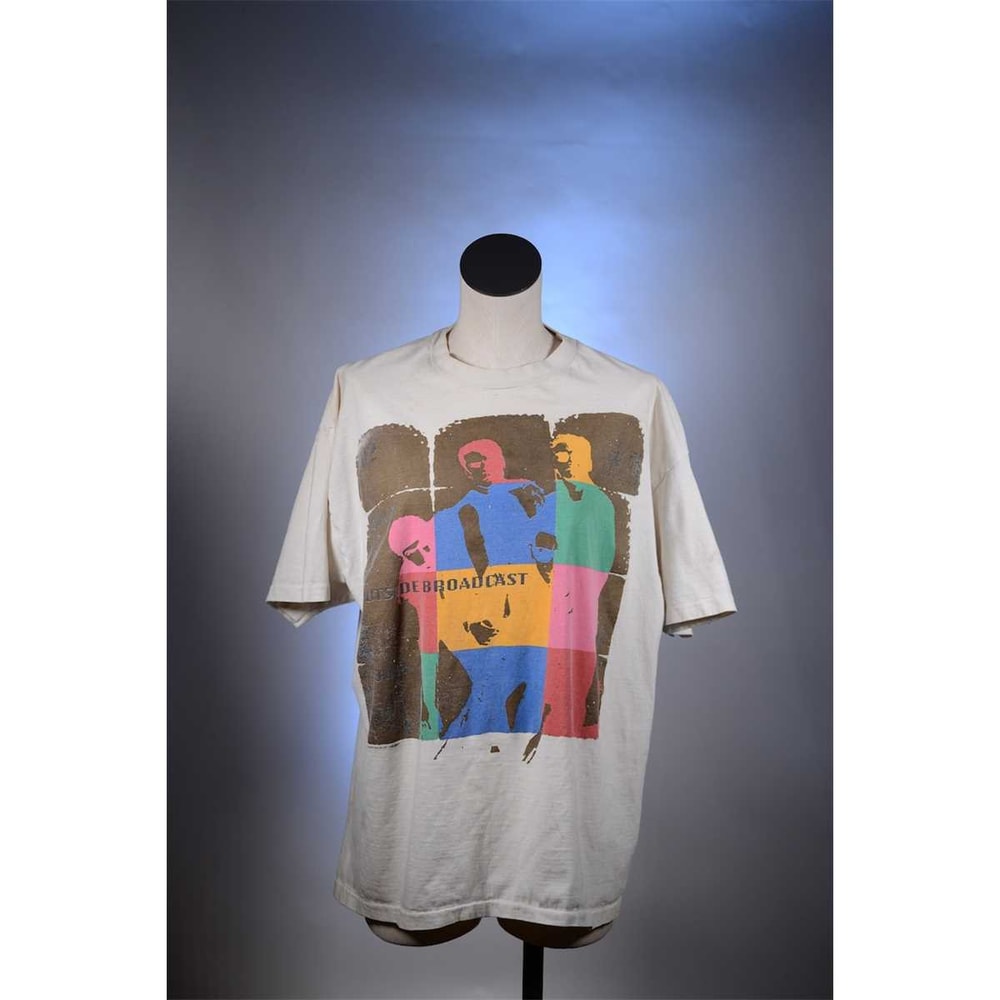 MR-1752023111643-vintage-u2-concert-t-shirt-1992-zoo-tv-outside-broadcast-image-1.jpg
