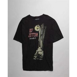 led zeppelin black regular fit short sleeved round neck t shirt