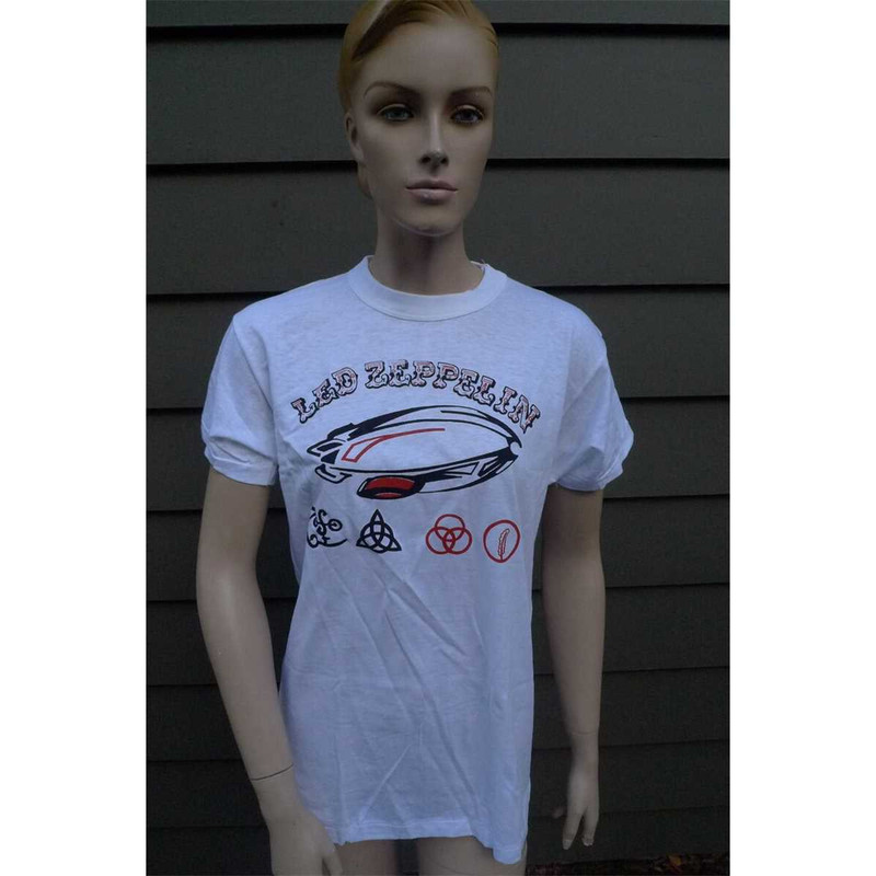 MR-1752023125421-1970s-led-zeppelin-single-stitch-shirt-c-licensed-roach-image-1.jpg