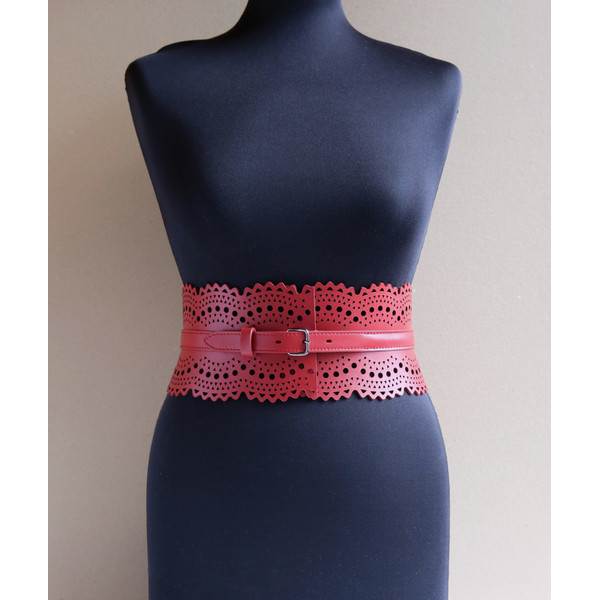 corset belt red_2643.JPG