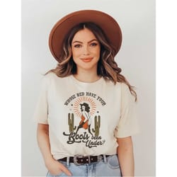 country music tshirt, whose bed have your boots been under tshirt, shania tawin inspired shirt, whos bed have your boots