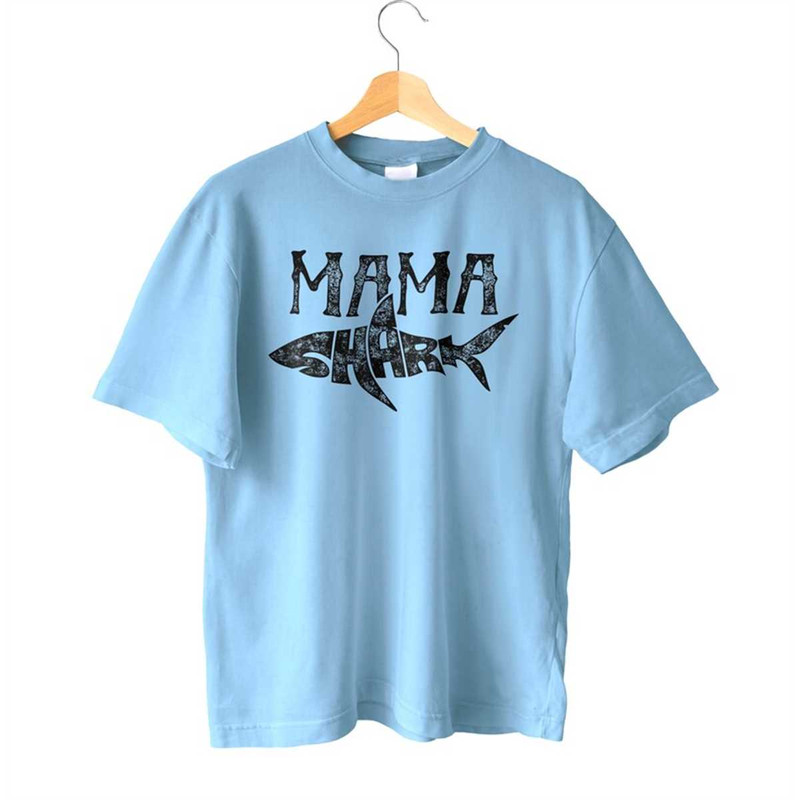 MR-1752023151349-mama-shark-t-shirt-family-matching-moms-women-jawsome-lightblue.jpg