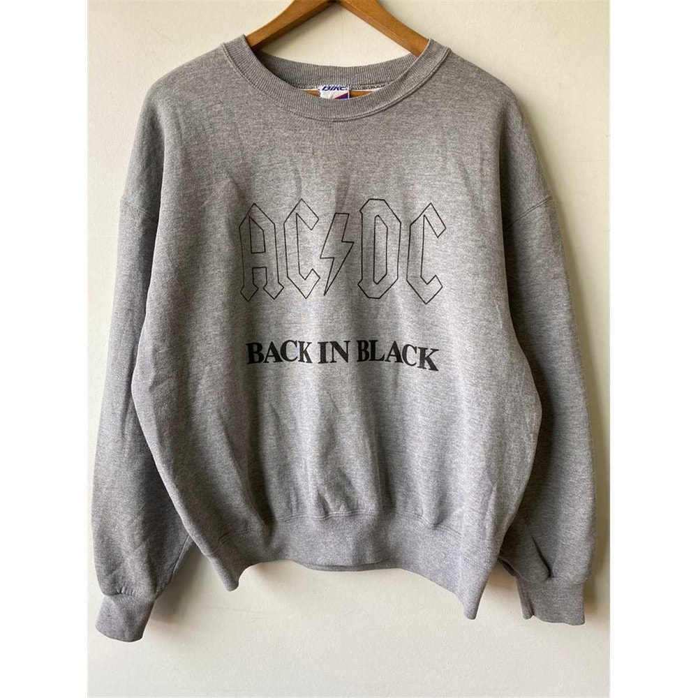 MR-185202303636-vintage-sweatshirt-acdc-back-in-black-rock-tour-print-made-image-1.jpg