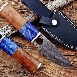 Custom Hand Made Damascus Steel Self Defence Hunting Knife With Wood Handle