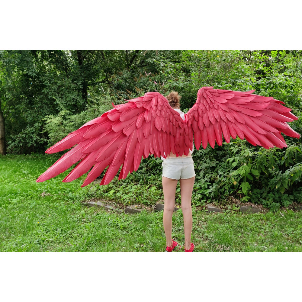 adult wings costume, Hawks costume, red angel wings, devil wings, final fantasy, articulating wings, anime cosplay wings, moving anime wings, movable wings, my