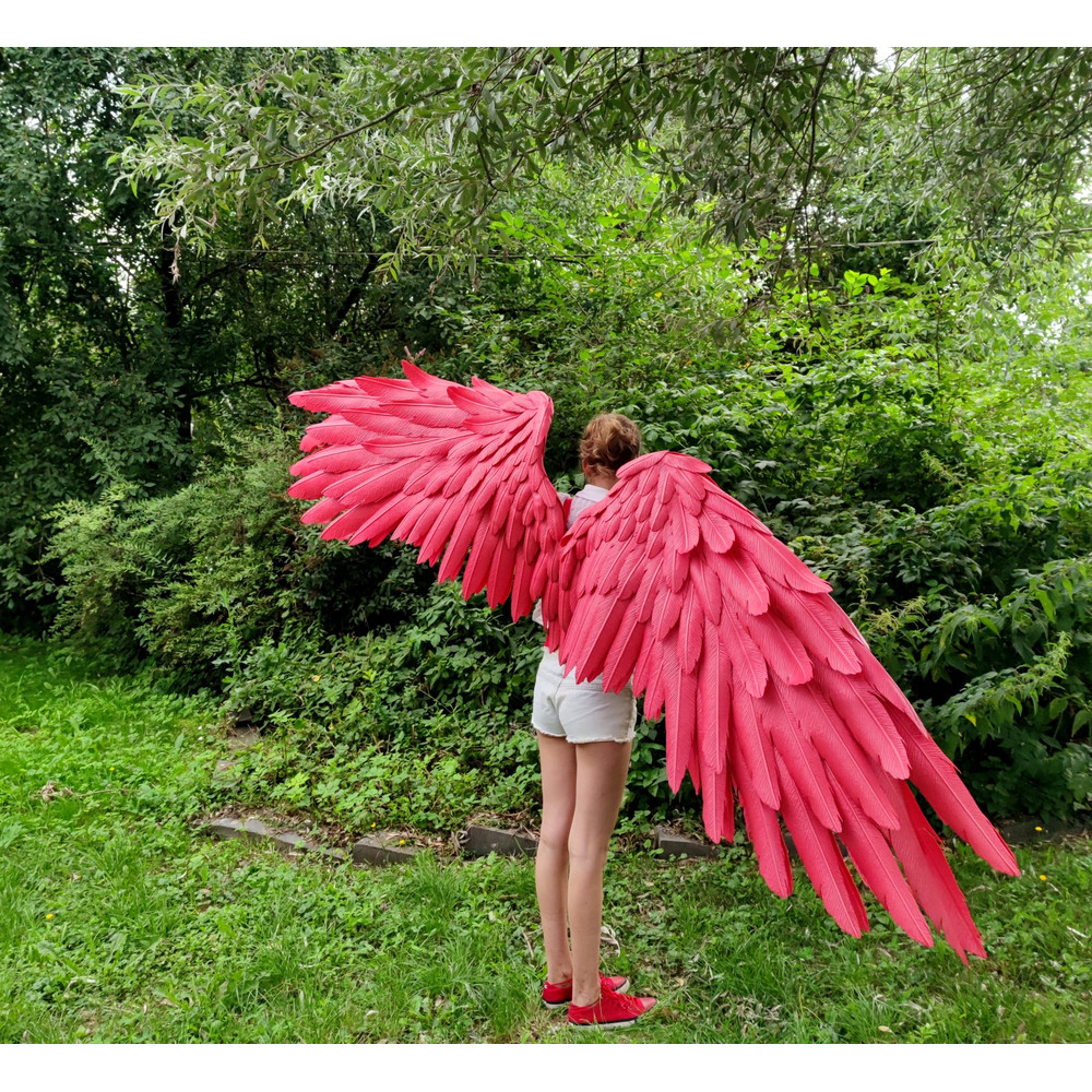 adult wings costume, Hawks costume, red angel wings, devil wings, final fantasy, articulating wings, anime cosplay wings, moving anime wings, movable wings, my