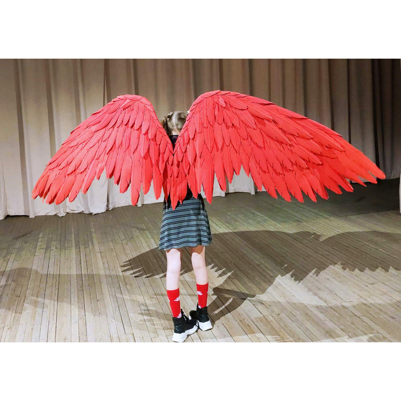 adult wings costume, Hawks costume, red angel wings, devil wings, final fantasy, articulating wings, anime cosplay wings, moving anime wings, movable wings, my