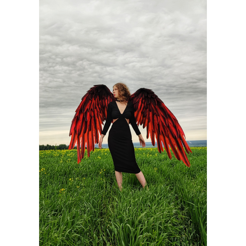 adult wings costume, red angel wings, devil wings, phoenix costume, articulating wings, red cosplay wings, moving anime wings, movable wings, wings of fire, pho