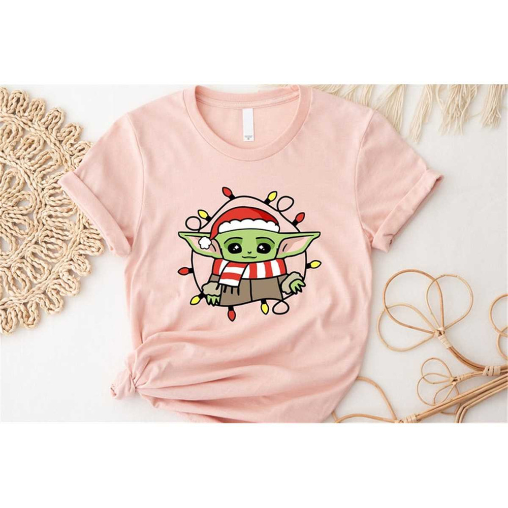MR-195202393454-star-wars-santa-baby-yoda-christmas-lights-t-shirt-baby-yoda-image-1.jpg
